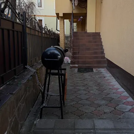 Гостевой дом Luxury 3 3*