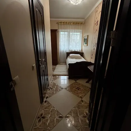 Luxury 3 3* Трускавец