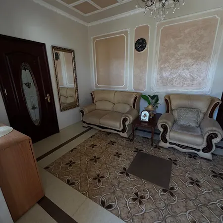 Luxury 3 Гостевой дом Трускавец