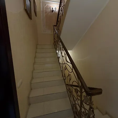 Luxury 3 Трускавец