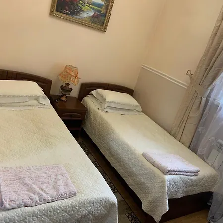 Luxury 3 3* Truskavets