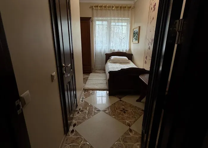 Luxury 3 3* Truskavets