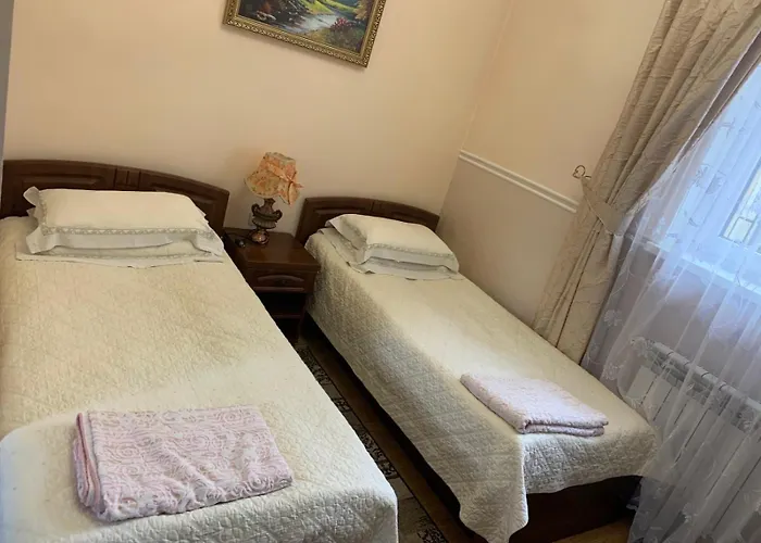 Luxury 3 3* Truskavets